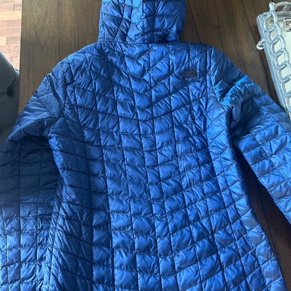 North Face Jacket - Picture 2 of 6